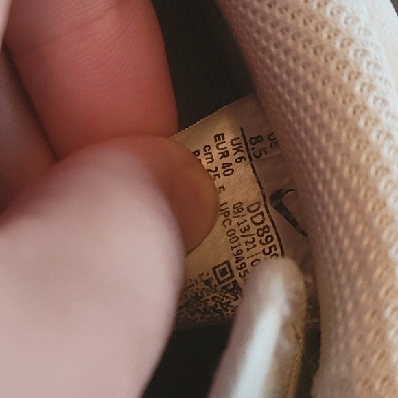 Nike Airforce 1s white - Picture 5 of 5